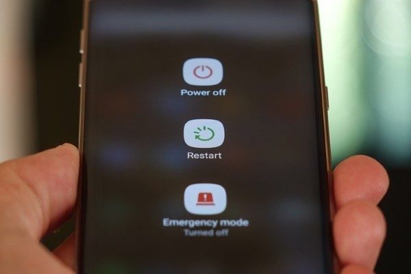 Một số lưu ý khi tiến hành tắt nguồn điện thoại Samsung