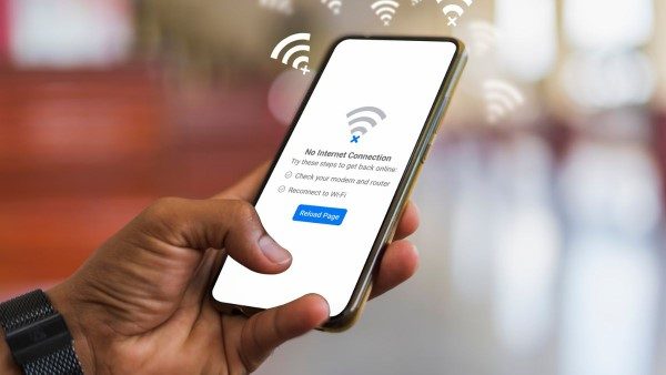 Đảm bảo iPhone đang được kết nối mạng Wi-Fi ổn định
