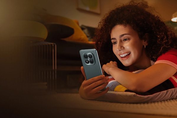 Xiaomi Redmi Note 15 Pro Co May Mau 1