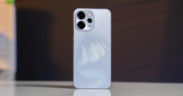 Oppo Reno 15 F Gia Bao Nhieu 4