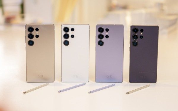 Samsung Moi Ra Mat 3